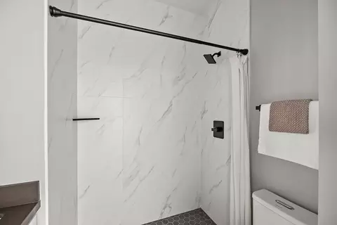 Bath - 523 Union Ave, Campbell, CA 95008 photo 6 of 10