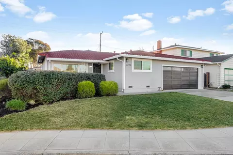 3278 Loma Alta Dr, Santa Clara, CA 95051
