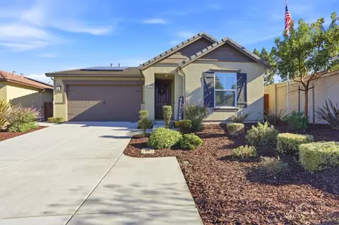 781 Segovia Dr, Hollister, CA 95023