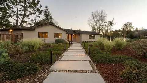 1677 Middleton Ave, Los Altos, CA 94024