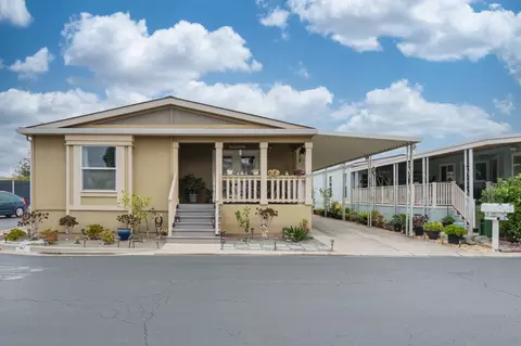 417 Chateau La Salle Drive 417, San Jose, CA 95111