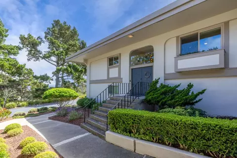 5 Skyline Crest Dr, Monterey, CA 93940