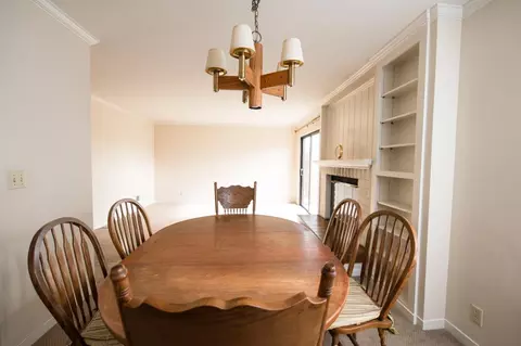 Dining - 134 Nissen Rd 2, Salinas, CA 93901 photo 2 of 2