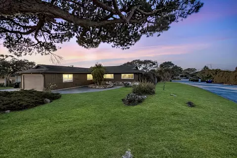 15175 Oak Hills Dr, Salinas, CA 93907