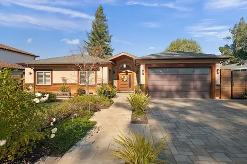1225 Altamead Dr, Los Altos, CA 94024
