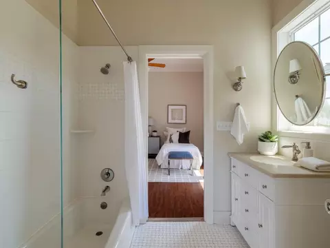 Bath - 730 Mora Dr, Los Altos, CA 94024 photo 2 of 2
