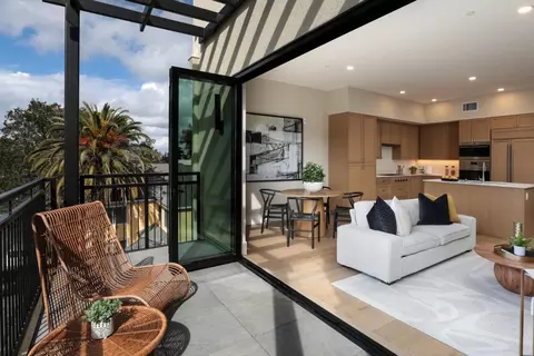 389 First St 31, Los Altos, CA 94022