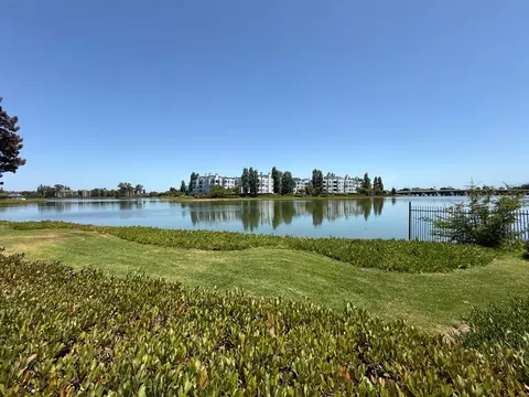 1576 Marina Ct H, San Mateo, CA 94403