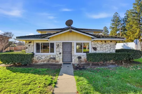 5742 Playa Del Rey 1, San Jose, CA 95123