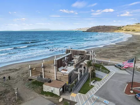 View/Area - 1055 Oddstad Blvd, Pacifica, CA 94044 photo 3 of 7