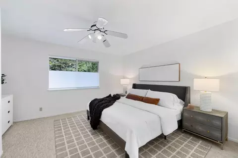Bedroom - 1055 Oddstad Blvd, Pacifica, CA 94044 photo 3 of 6