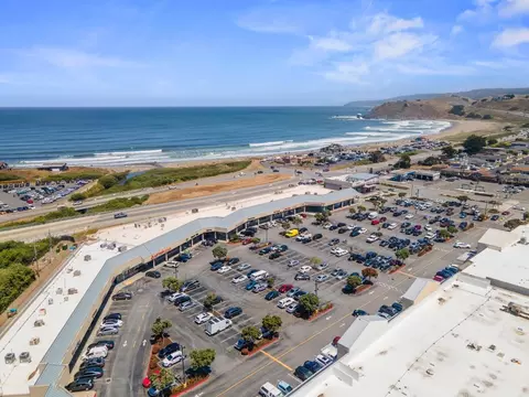 Exterior - 1055 Oddstad Blvd, Pacifica, CA 94044 photo 13 of 13