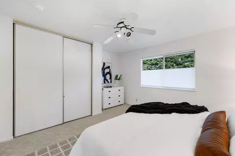 Bedroom - 1055 Oddstad Blvd, Pacifica, CA 94044 photo 4 of 6