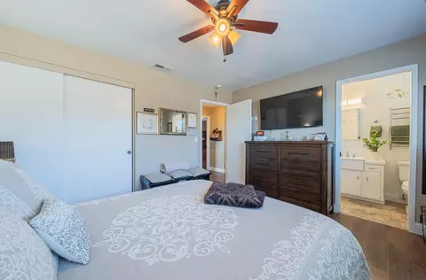 Bedroom - 520 La Mesa Dr, Salinas, CA 93901 photo 3 of 7