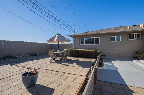 Exterior - 520 La Mesa Dr, Salinas, CA 93901 photo 3 of 7