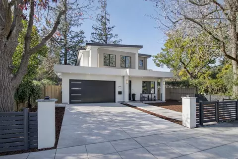 2200 Saint Francis Dr, Palo Alto, CA 94303
