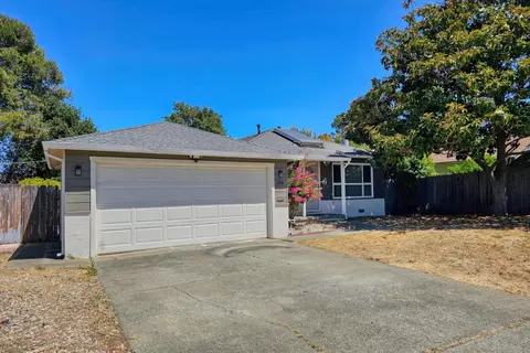Exterior - 136 Mesa Verde St, Vallejo, CA 94589 photo 7 of 7