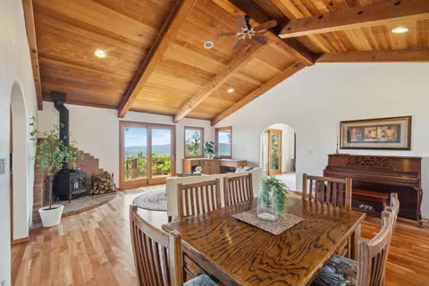 Dining - 1495 Dons Rd, Boulder Creek, CA 95006 photo 2 of 3