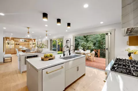 Kitchen - 777 Clearfield Dr, Millbrae, CA 94030 photo 11 of 12