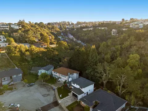 View/Area - 777 Clearfield Dr, Millbrae, CA 94030 photo 3 of 5