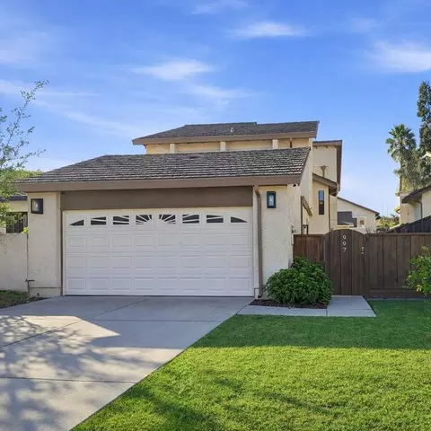 997 Courtland Ct, Milpitas, CA 95035