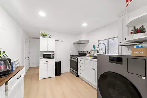 411 Lewis Rd 200, San Jose, CA 95111