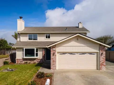 371 Granelli Ave, Half Moon Bay, CA 94019