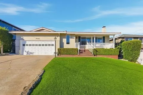 3814 Jefferson Ave, Redwood City, CA 94062
