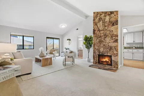 18935 Sara Park Cir, Saratoga, CA 95070