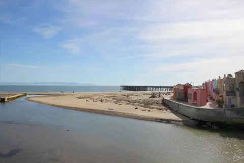 View/Area - 4435 Diamond St 2, Capitola, CA 95010 photo 1 of 1