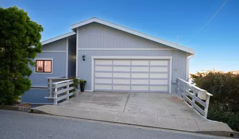 582 Farallon Ave, Pacifica, CA 94044