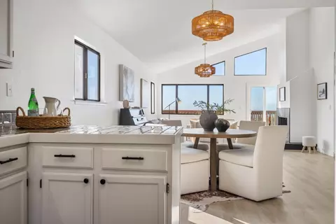 Dining - 582 Farallon Ave, Pacifica, CA 94044 photo 2 of 3