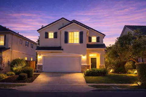 36075 Crystal Springs Dr, Newark, CA 94560