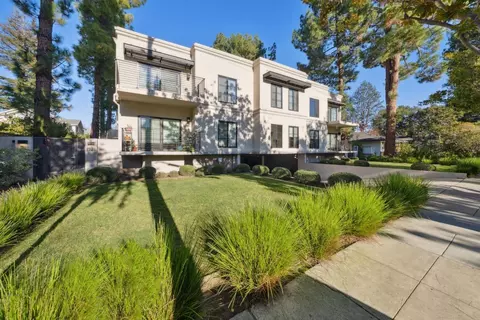1326 Hoover St 2, Menlo Park, CA 94025