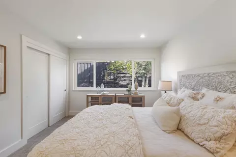Bedroom - 1116 Glenwood Dr, Millbrae, CA 94030 photo 4 of 11
