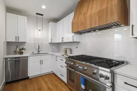 Kitchen - 1116 Glenwood Dr, Millbrae, CA 94030 photo 3 of 6