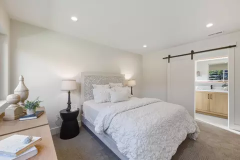 Bedroom - 1116 Glenwood Dr, Millbrae, CA 94030 photo 5 of 11