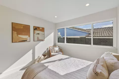 Bedroom - 1116 Glenwood Dr, Millbrae, CA 94030 photo 2 of 11