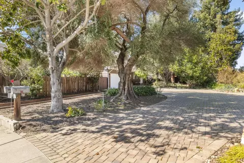 3535 Ferry Ln, Fremont, CA 94555