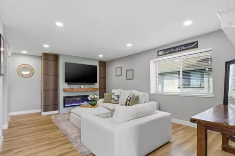 661 Devlin Ct, San Jose, CA 95133