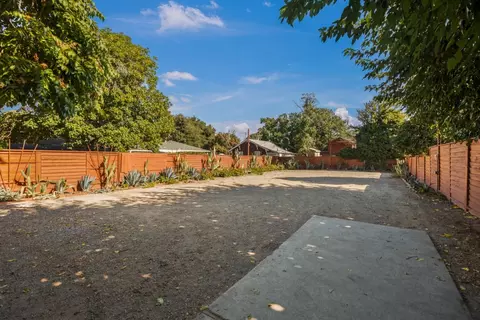 00 Clarke Ave, East Palo Alto, CA 94303