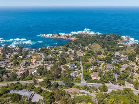 227 Spindrift Rd, Carmel, CA 93923