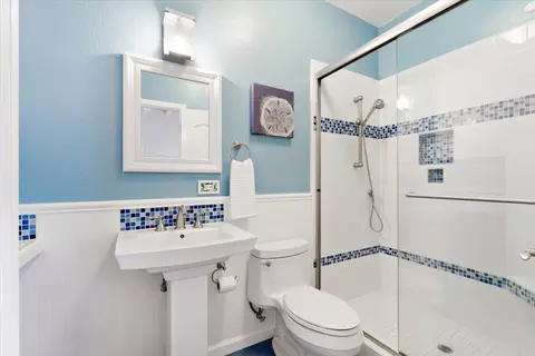 Bath - 2104 Penasquitas Dr, Aptos, CA 95003 photo 1 of 4