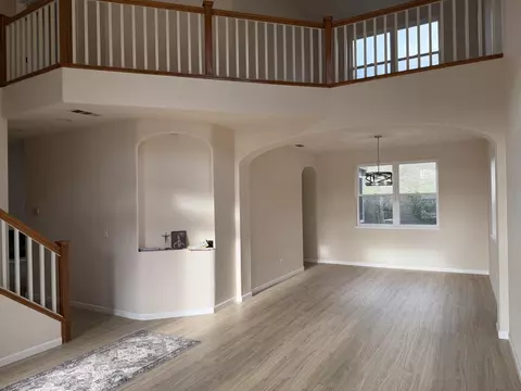 5830 Cabernet Dr, Vallejo, CA 94591 photo 4