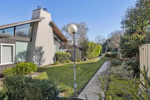 Exterior - 17 Cassandra Way, Mountain View, CA 94043 photo 3 of 8