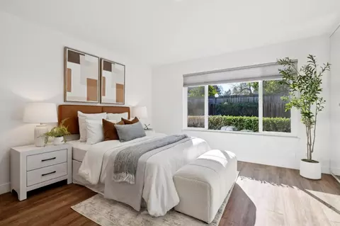 Bedroom - 17 Cassandra Way, Mountain View, CA 94043 photo 2 of 4