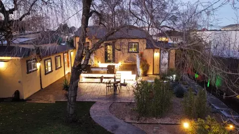 3024 Hoover St, Redwood City, CA 94063