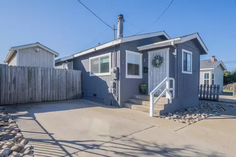 520 Amador Ave, Seaside, CA 93955