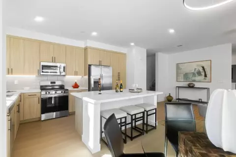 Kitchen - 837 Fassler 837, Pacifica, CA 94044 photo 2 of 5