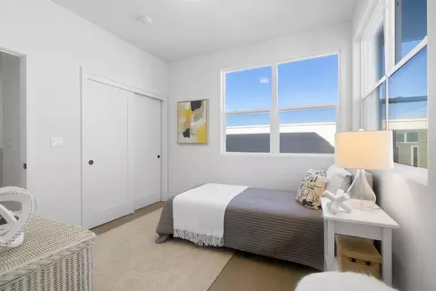 Bedroom - 837 Fassler 837, Pacifica, CA 94044 photo 5 of 6